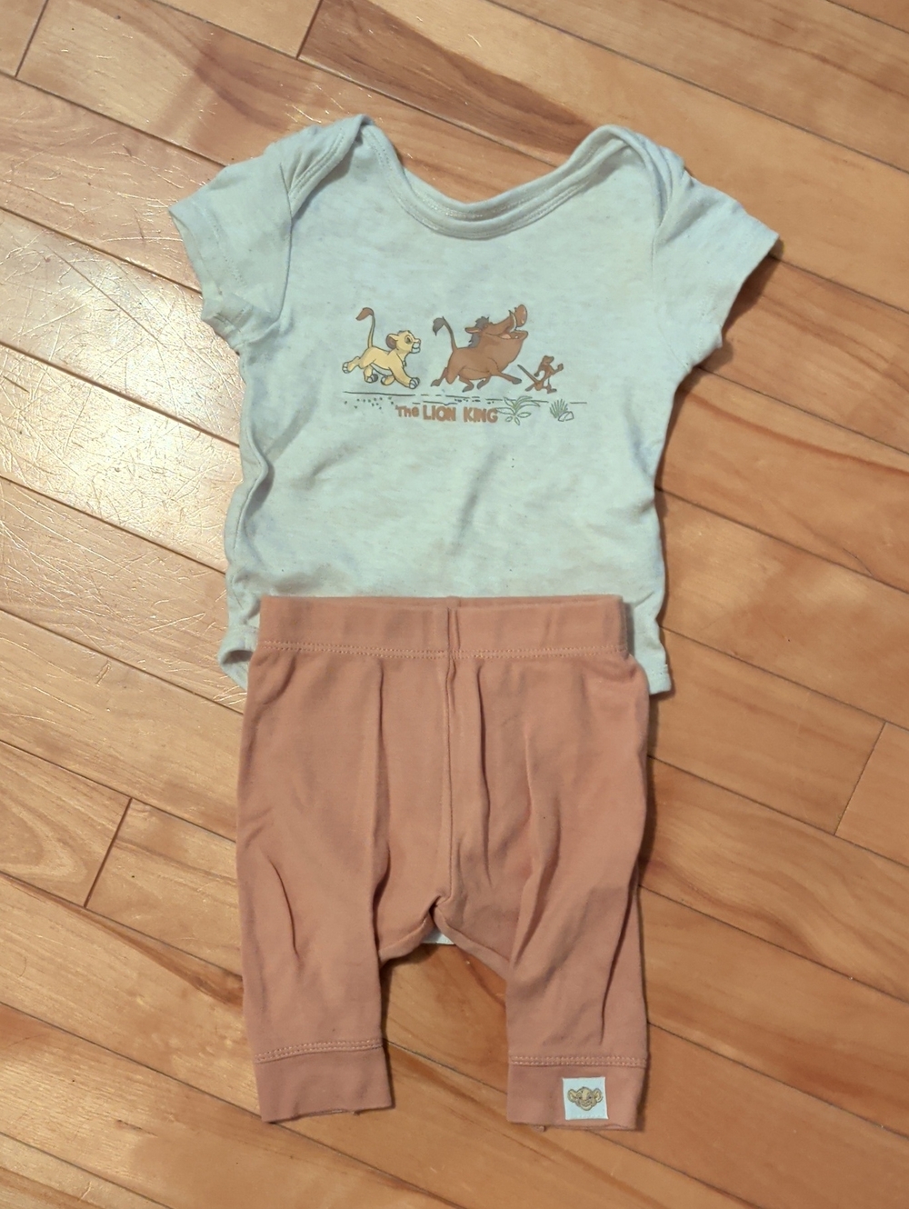 🦁 Disney Baby Lion King Cream Heather Bodysuit With Assorted Pants